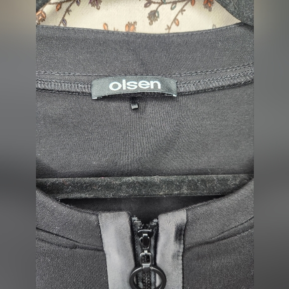 Olsen Women's Black Zip-Up Sweater Jacket - Picture 2 of 4